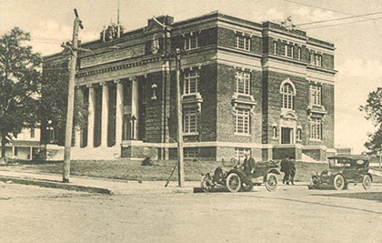 hernando-courthouse-brooksville