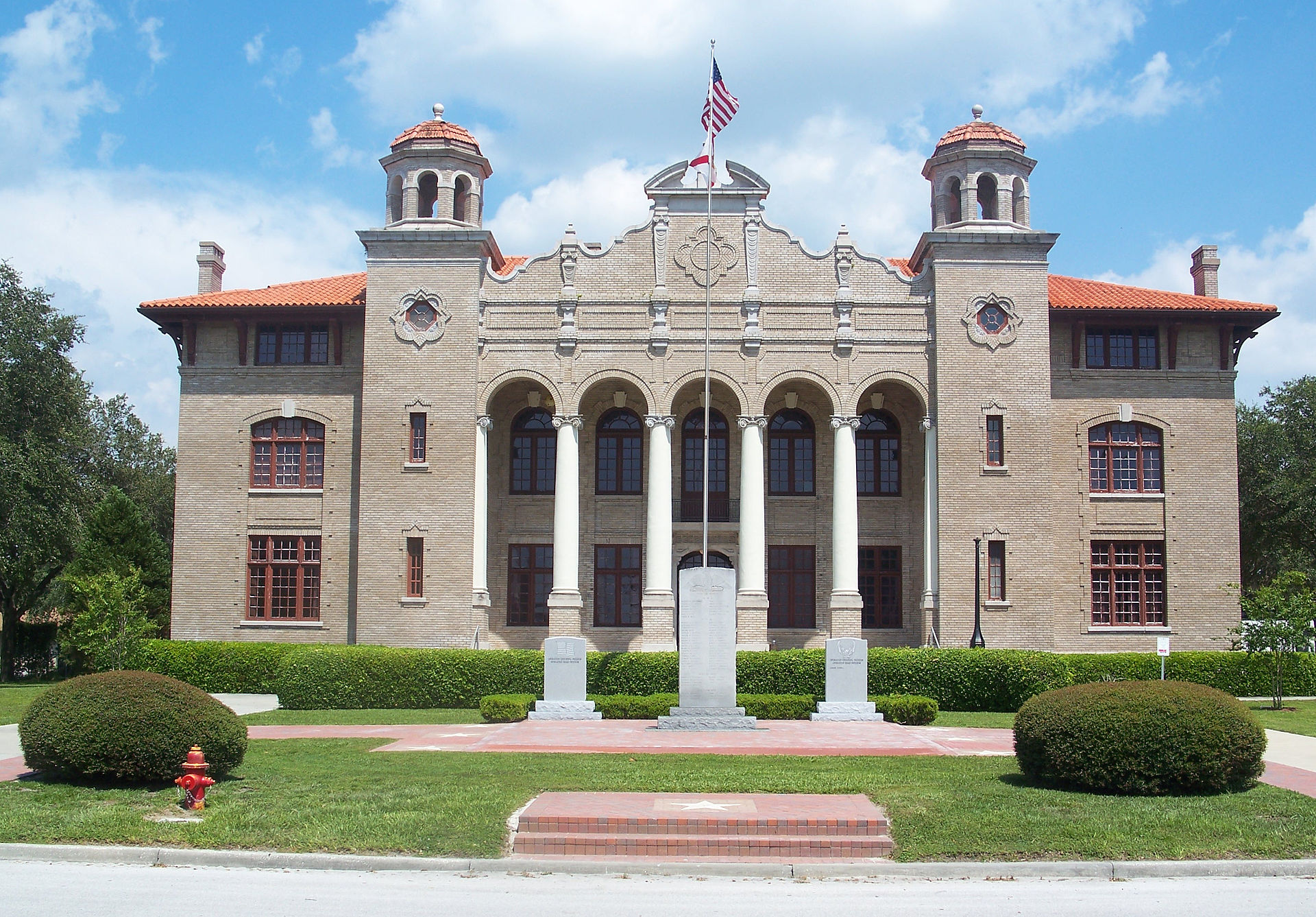 sumter-co-courthouse